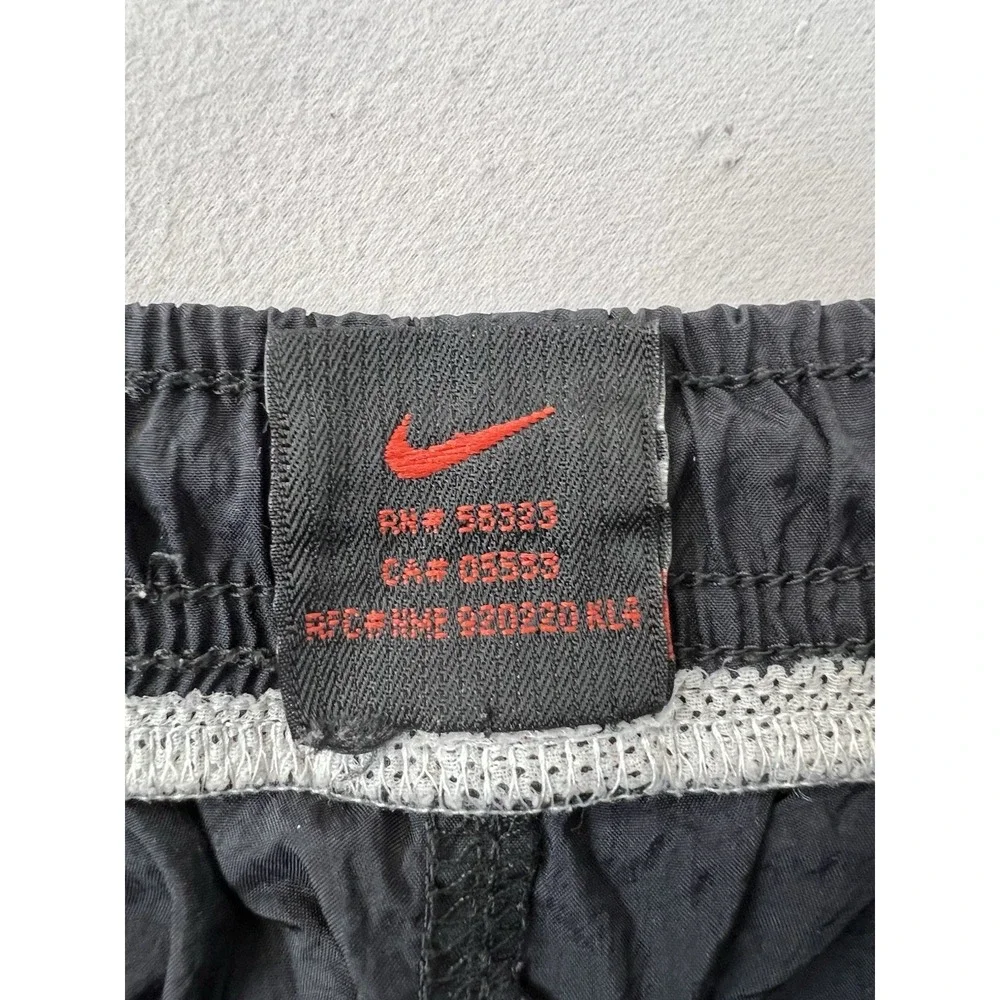 Nike product pair